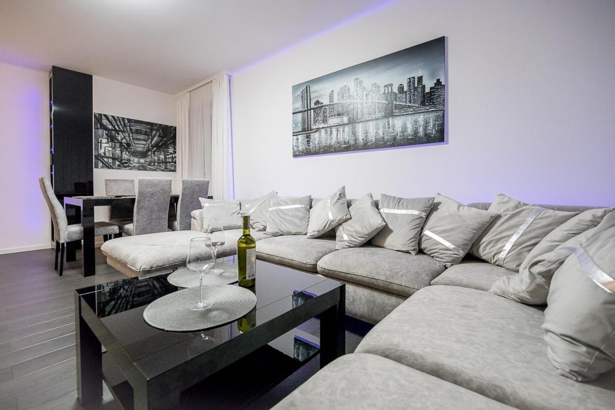 Nowoczesny Apartament - Saska Kepa Apartment Warsaw Luaran gambar